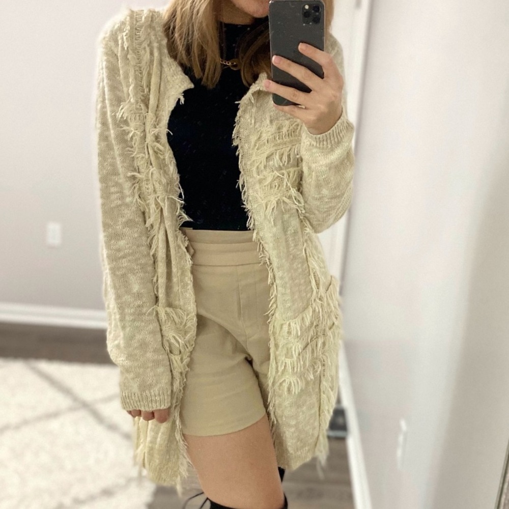Fringe detail tan sweater with pockets